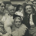 1933