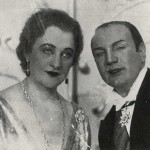 land-des-laechelns-mit-vera-schwarz-1929